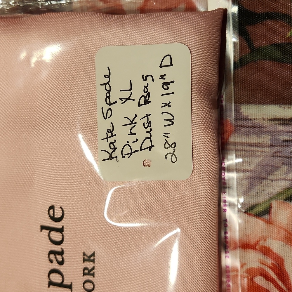 Spacious Kate Spade Pink 💓 XL Dust Bag 👜 28" W× 19" D . - Picture 2 of 2
